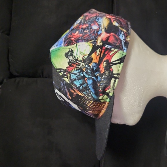 Marvel Venom Snapback Hat - Picture 4 of 7